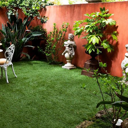 La Bravade Luxe Et Serenite Au Coeur De Saint-Tropez Suites Spacieuses Avec Jardin Enchanteur المظهر الخارجي الصورة