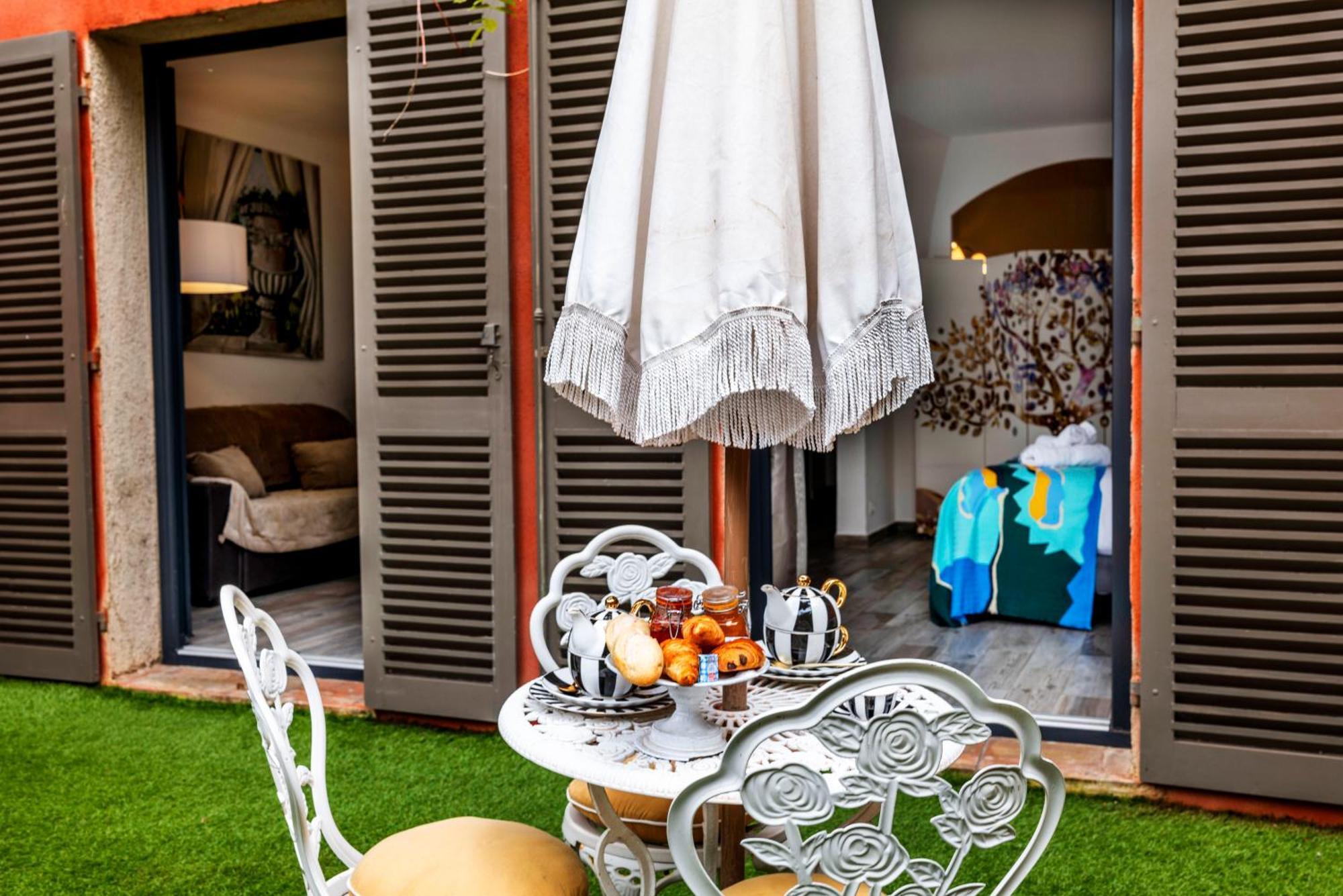 La Bravade Luxe Et Serenite Au Coeur De Saint-Tropez Suites Spacieuses Avec Jardin Enchanteur المظهر الخارجي الصورة